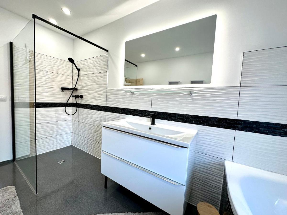 Ferienwohnung Zur Hohe Str باد لانغينسالزا المظهر الخارجي الصورة